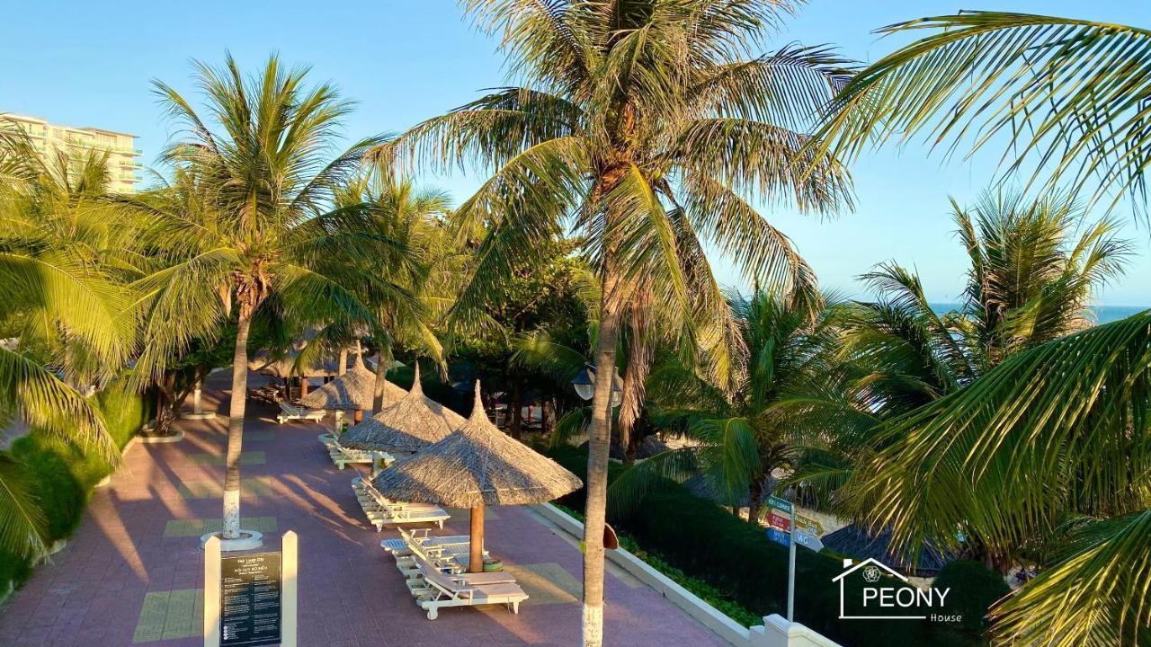1 Seaview- 2 Gardenview 2Mins To The Beach - Luxury Condotel Phan Thiet Exterior photo