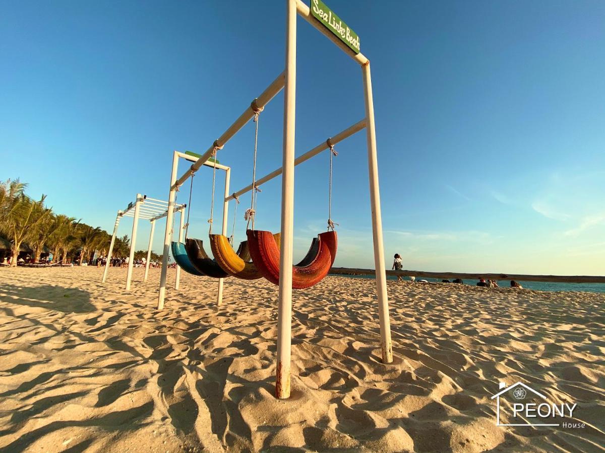 1 Seaview- 2 Gardenview 2Mins To The Beach - Luxury Condotel Phan Thiet Exterior photo